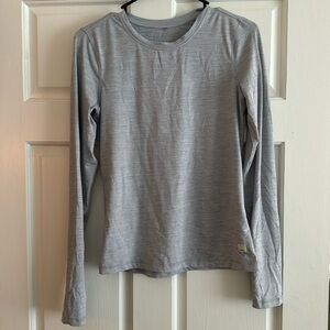 Vuori Long-Sleeve Lux Crew